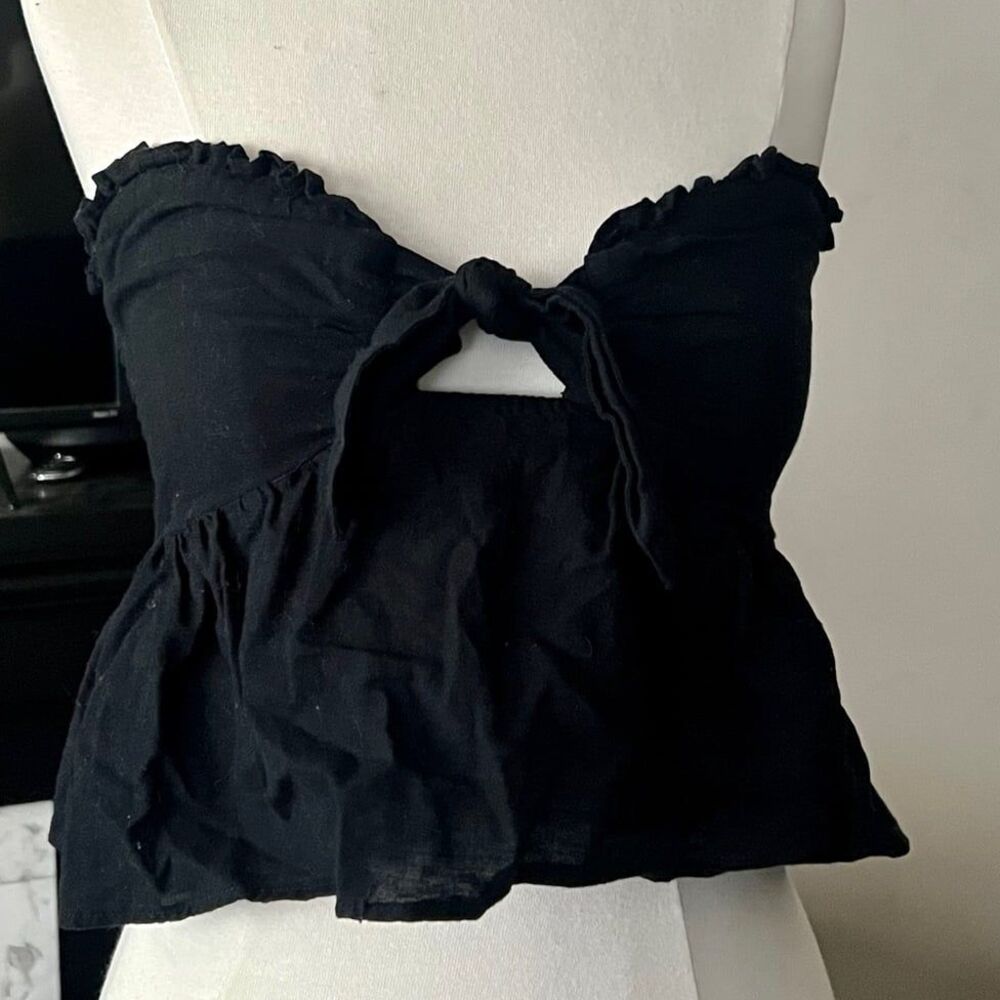 American Eagle Peplum tie front strapless top
